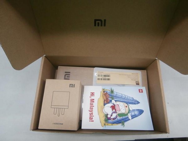Xiaomi Malaysia Package