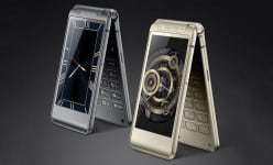 Samsung W2016 launch: Flip phone design but powerful like Galaxy S6