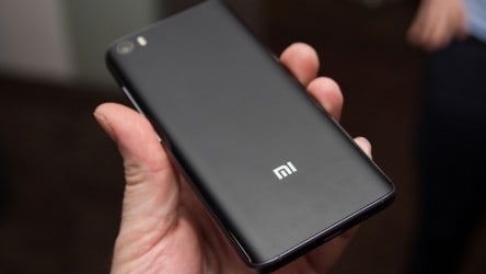 Xiaomi MINI smartphone