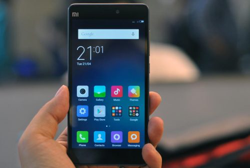 Xiaomi is set to debut its latest budget-friendly smartphone, the Mi 4i, in Malaysia. The company recently sent out invitations for a special launch event, with the device expected to be available for purchase starting next month. Despite its affordable price, the Mi 4i offers impressive hardware and sleek design. It runs on MIUI 6, based on Android 5.0 Lollipop, and is powered by the second-generation Qualcomm Snapdragon 615 chipset, featuring a 1.7GHz octa-core 64-bit processor. The phone comes with 2GB of RAM and 16GB of internal storage, although it does not support microSD expansion, which may be a drawback for users who require more space for photos, videos, and apps.

On the bright side, the Mi 4i supports dual SIM cards and 4G LTE connectivity, making it a practical choice for users in Malaysia. The device features a 5-inch Full HD IPS display equipped with Sunlight Display technology, designed to improve screen visibility under direct sunlight. It also houses a 3120mAh battery, promising extended usage throughout the day. Camera-wise, the Mi 4i sports a 13MP rear lens and a 5MP front-facing sensor, ideal for capturing high-quality photos and selfies. Weighing just 130 grams, the phone boasts a lightweight polycarbonate body that enhances portability and comfort.

