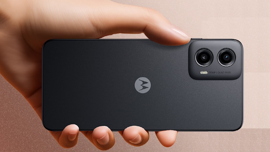 Samsung Galaxy F15 vs. Moto G34: 8GB RAM, 6000mAh Battery!